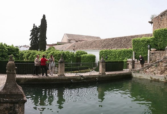 GoT Spain Corduba Alcazar Ext-Gardens Pan 3