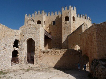 Velez castle exterior 8