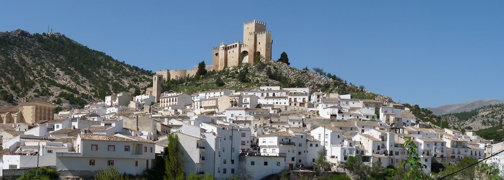 Velez castle exterior 27
