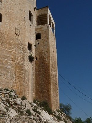 Velez castle exterior 15