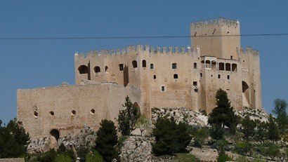 Velez castle exterior 22