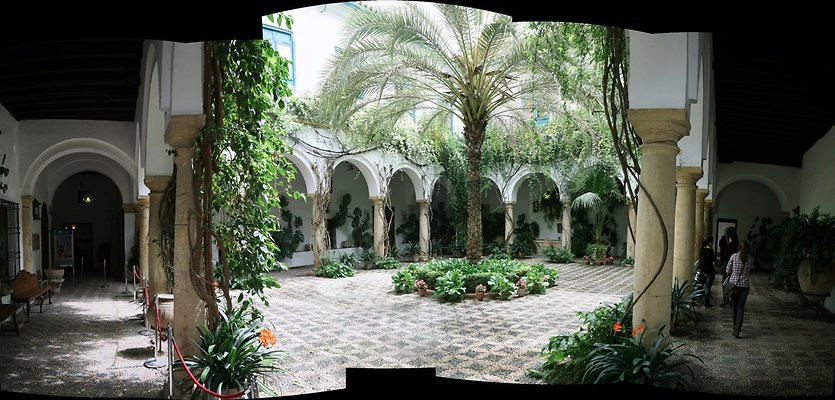 GoT Spain Palace de Viana pan 6