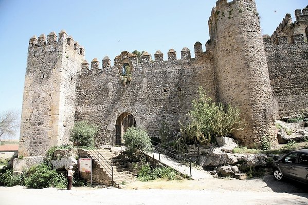 Seville outskirts - Castillo de las Aquzaderas - 50 plus KM