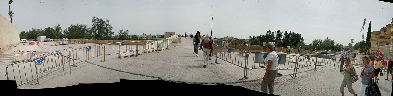 GoT Spain Corduba cathedral Street Pan 6
