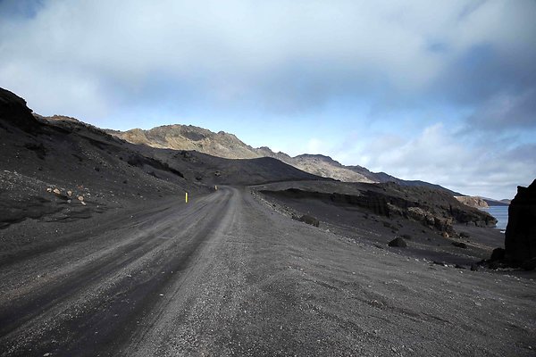 Kleifarvatn road