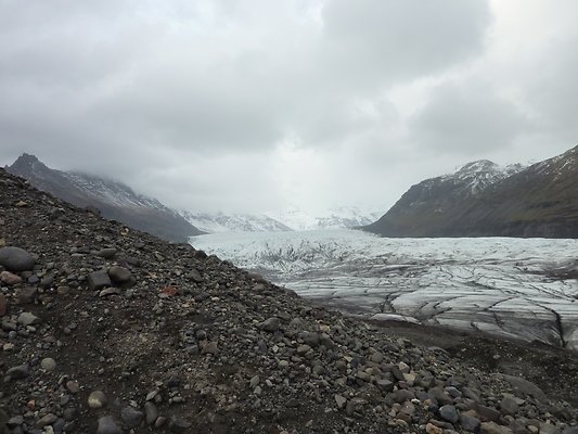 Svinafelljokull Approach
