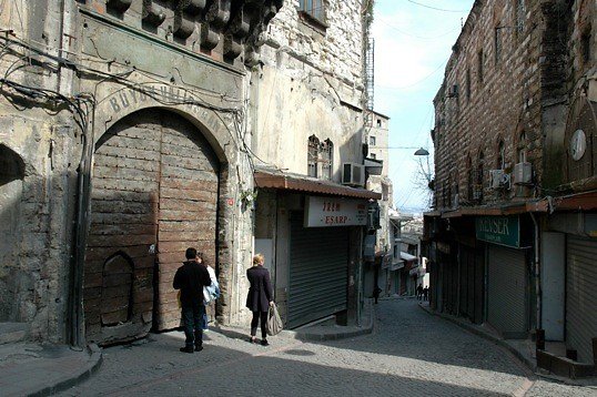 Walide Han Street1