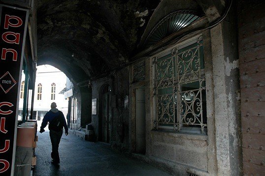 Grand Bazaar Tunnels02