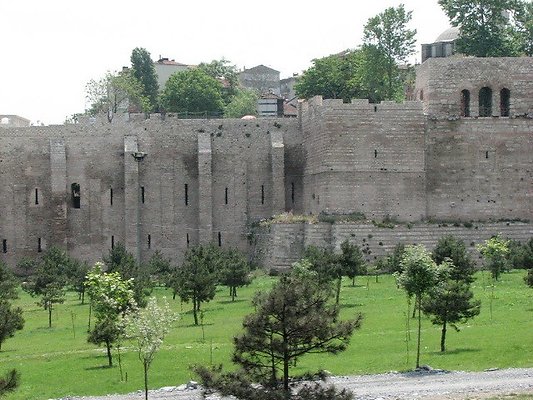 tekfur saray  istanbul 1