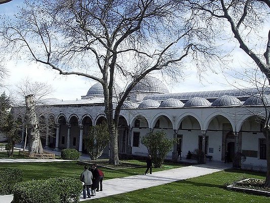 Topaki Palace 12