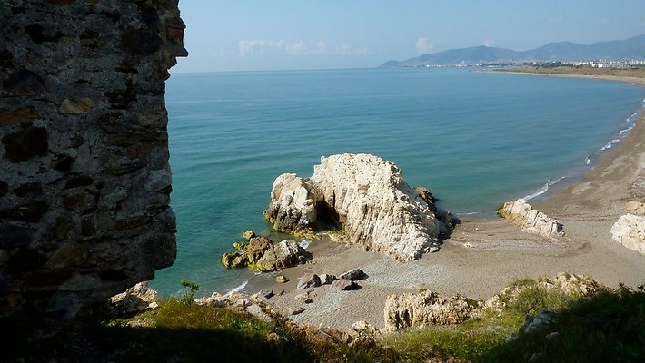Anamur Castlel Courtyard36