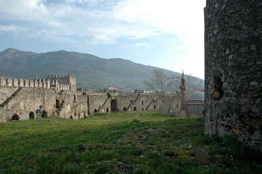 Anamur Castlel Courtyard29