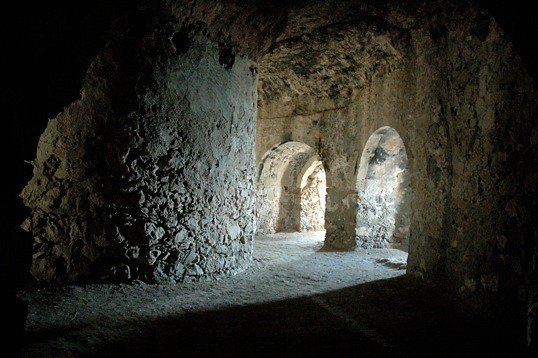 Anamur Castle Interior08