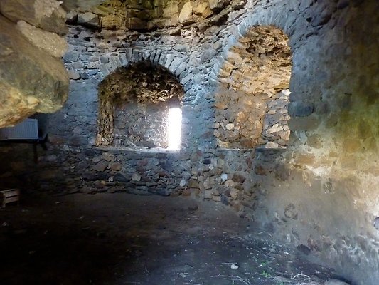 Anamur Castle Interior09