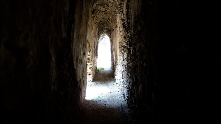 Anamur Castle Interior19