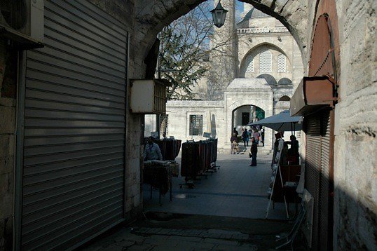 Alley Opp Suli Mosque6