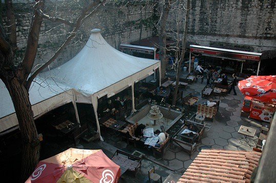 Sulimaniye area Istanbul - Lale Tea House