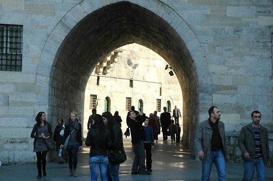 Controllable Istanbul streets