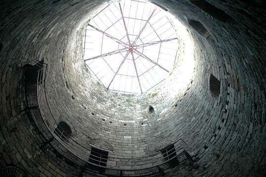 Yedicule interior08