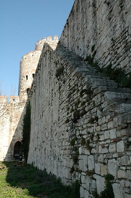 Yedicule Courtyard19