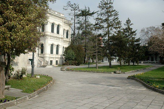 Yildiz Palac Exteriors05