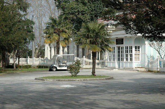 Yildiz Palac Exteriors09