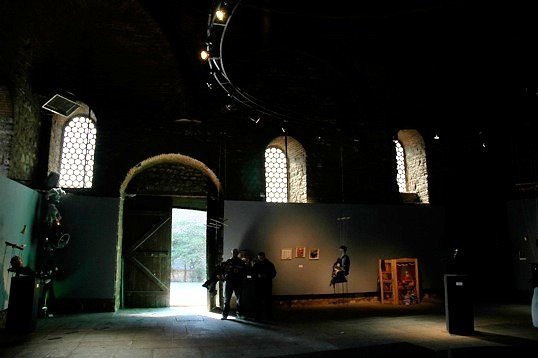 Tophane10