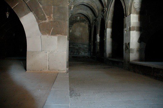 Karatay Han Arches2