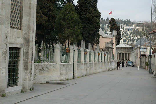 Eyup Streets before Square2