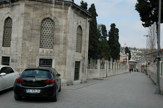 Eyup Streets before Square1